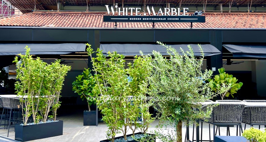 White Marble New Restaurant At Orchard Rendezvous Hotel The Ordinary Patrons