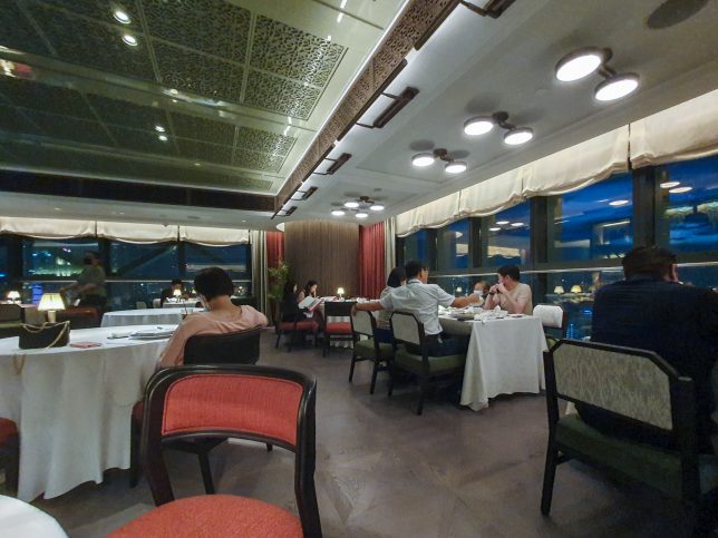 5 ON 25 Cantonese Restaurant, Andaz Singapore