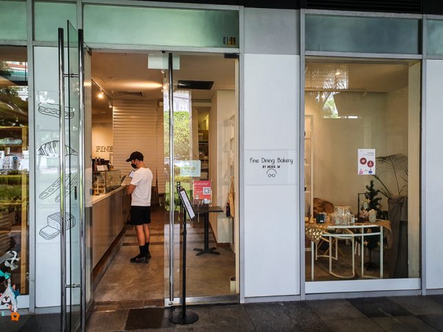 Fine Dining Bakery by Akira .M