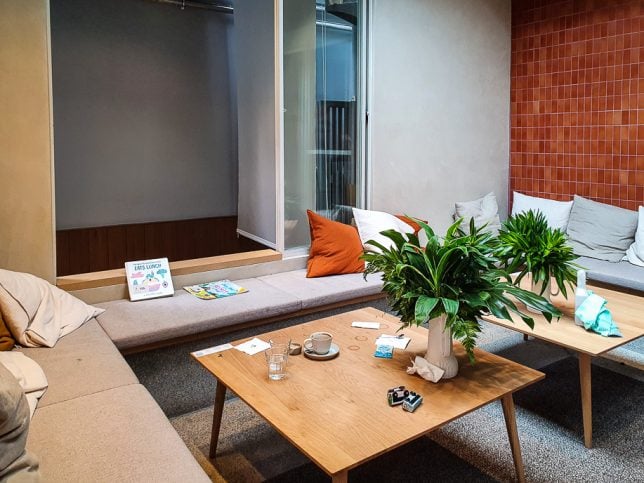 Plain Vanilla Kotong Cafe