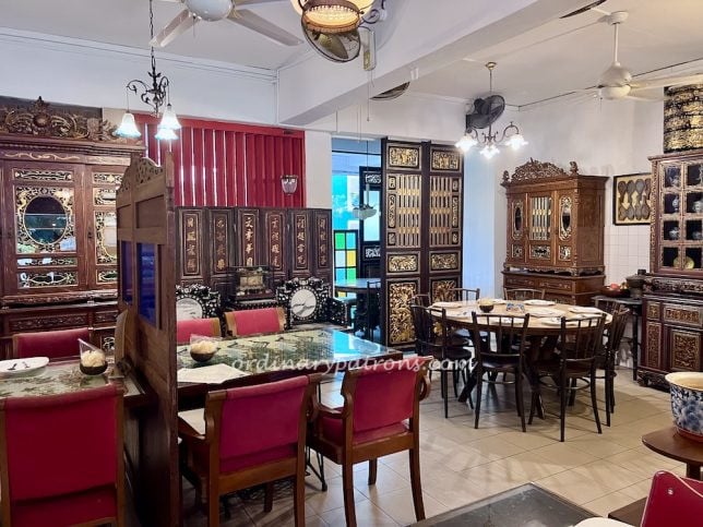 Bumbu Restaurant Review