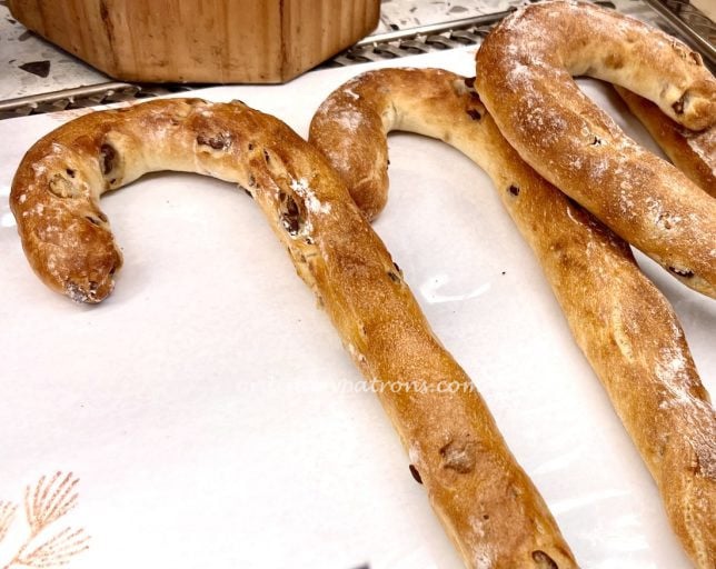 Wu Pao Chun Christmas Bread & Buns for CNY, Valentines' Day