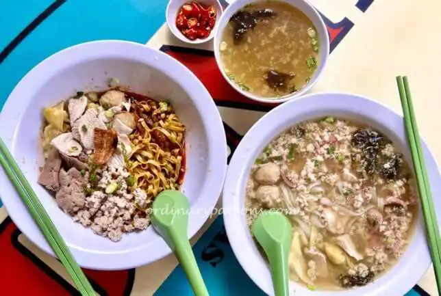 Singapore Michelin Star Hawker : Hill Street Tai Hwa Pork Noodle