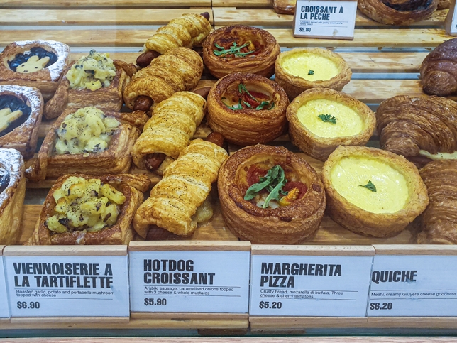 Lunar Rabbit Boulangerie - quiche & pizza