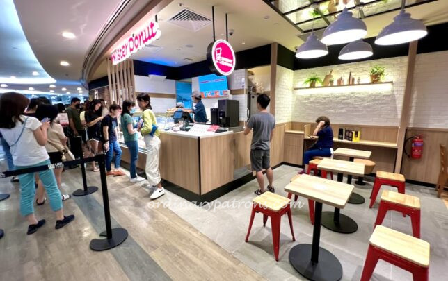 Mister Donut Novena Square Singapore  Opens to Long Queue July 2023
