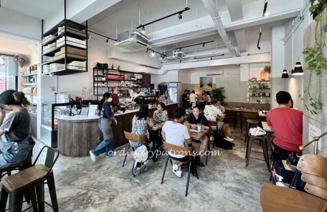 Flagwhite Cafe - Australian Inspired Food at Beauty World MRT Singapore 