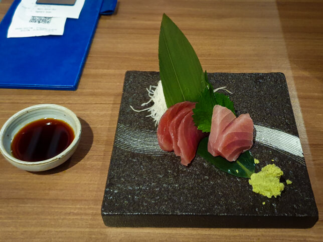 Maguro Sashimi