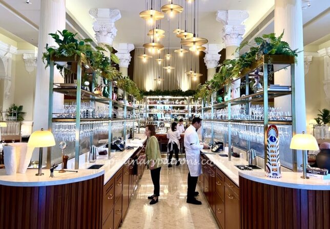 Brasserie Astoria Singapore Victoria Concert Hall