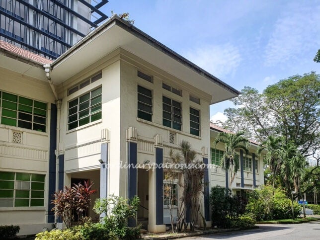 Moxie Restaurant - New at Medical Alumni Clubhouse