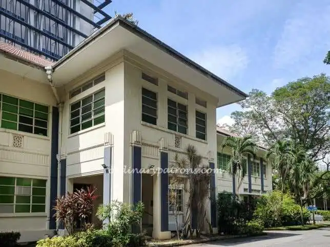 Moxie Restaurant - New at Medical Alumni Clubhouse