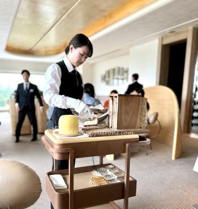 Esterre Tokyo restaurant review Palace Hotel