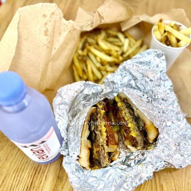 Five Guys CheeseBurger