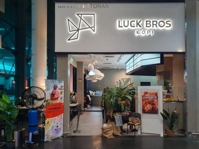 Luck Bros Kopi at klia2