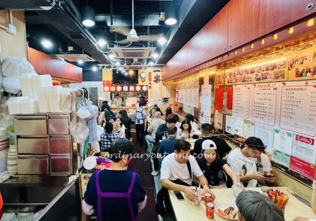 Yat Lok Roast Goose - Hong Kong Michelin Star Restaurant