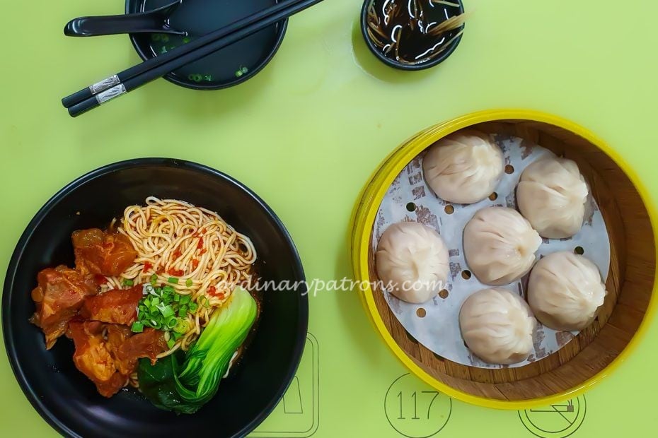 Flourful Delight at Golden Mile