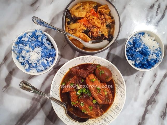 Lunch at Godmama Peranakan restaurant in Parkway