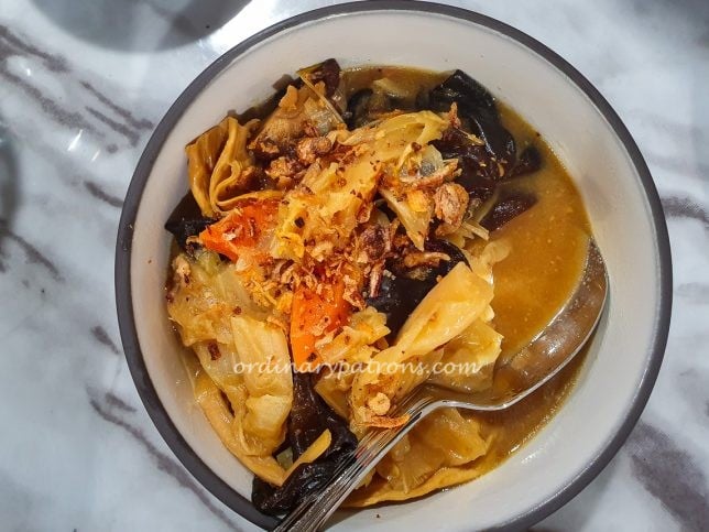 Godmama nyonya chap chye