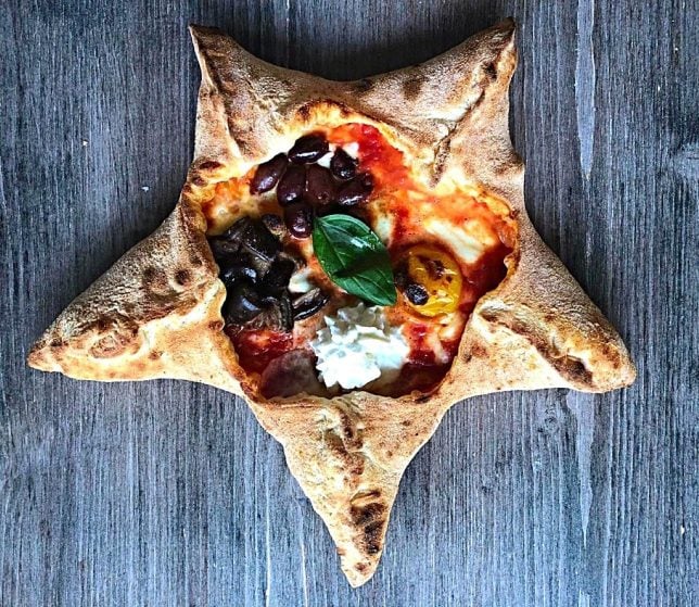 Pizza IL Clay Supper Club & Pizzeria 