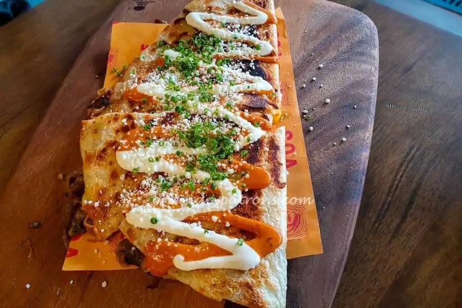Huevos Trinity Mushroom Quesadilla