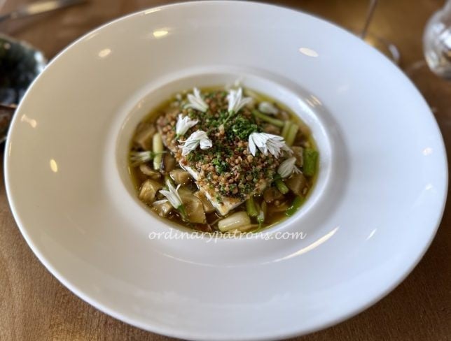 Tomy & Co Paris : Reasonably Priced Michelin Star Restaurant Near Eiffel Tower