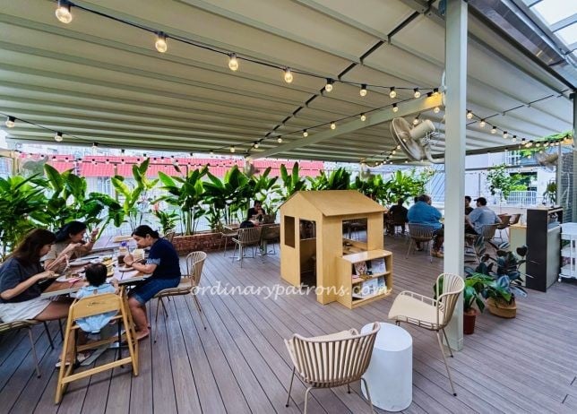 Frankie & Fern's Cafe at Holland Road Shopping Centre Rooftop