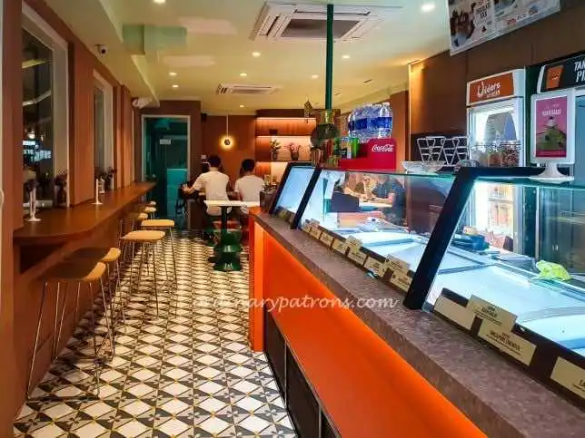 Udders Ice Cream Beach Road