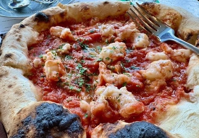 Casa Vostra Raffles City pizza