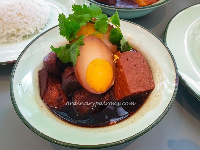 Braised Pork Belly Rice at Kopi 1930 