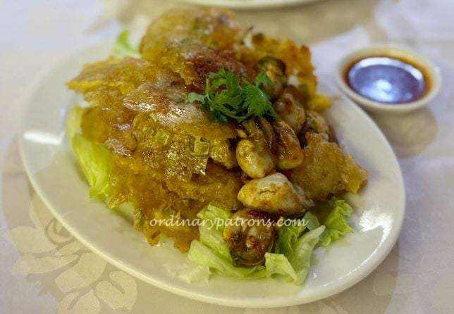 Beng Thin oyster omelette