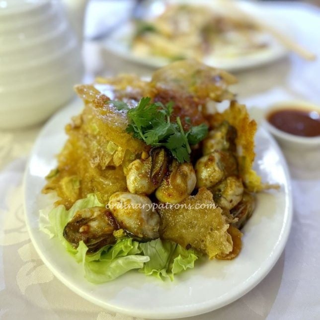 Beng Thin oyster omelette