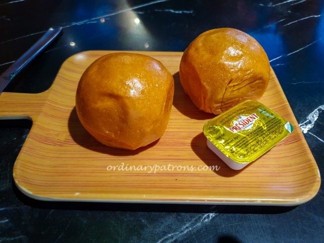 Lunch at Josh's Grill in Velocity @ Novena