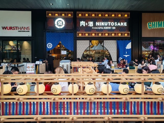 Nikutosake in PLQ Mall.