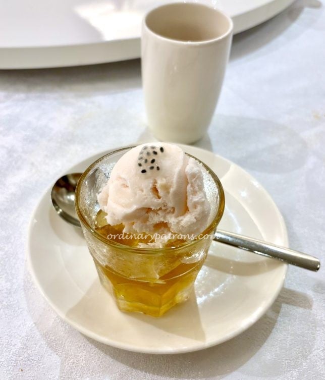 Desserts - Tung Lok Signatures Orchard Rendezvous Hotel
