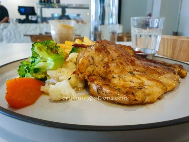 28 Cafe Cajun Chicken