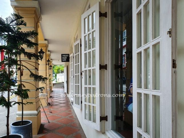 Twenty Eight Cafe casual bistro on Wilkie Road