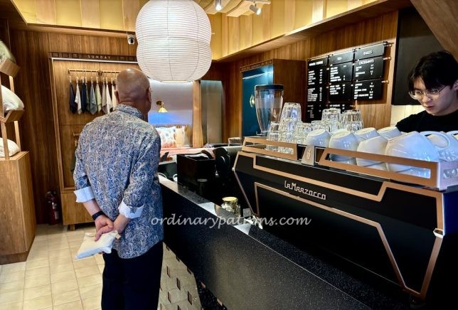 Cafe at Holland Village Magazine space 