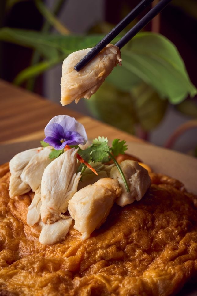 Fluffy Jumbo Crab Omelette at Fourgather Suntec
