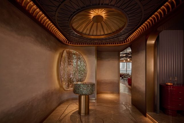 The Black Pearl - Welcome Area