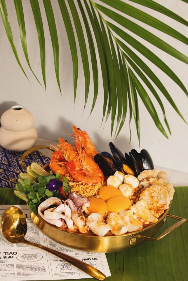 Tom Yum Mama Hotpot at Fourgather