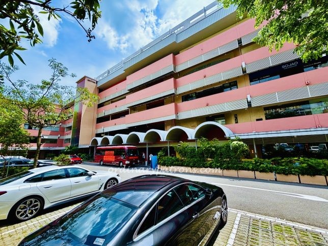 Coconut Club New Bahru review