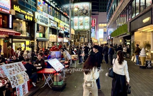 BHC Chicken Myeongdong Seoul