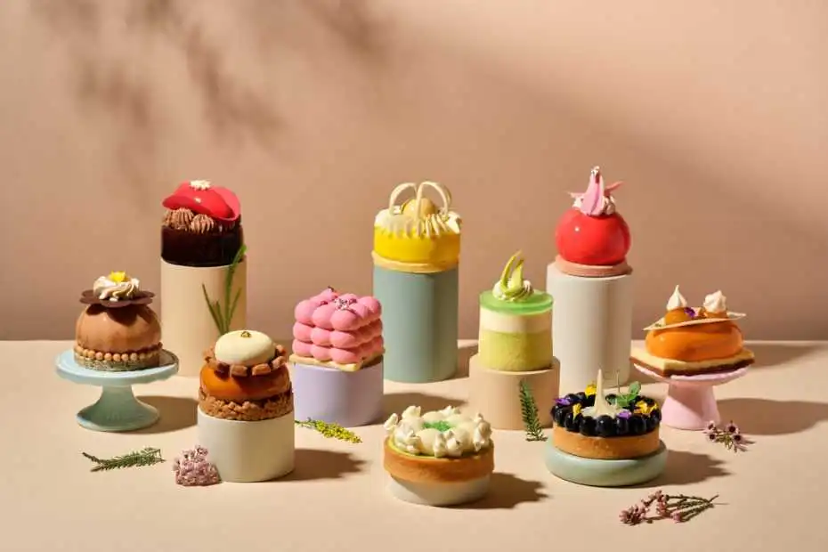 Tuxedo Café & Patisserie at Carlton Hotel Singapore