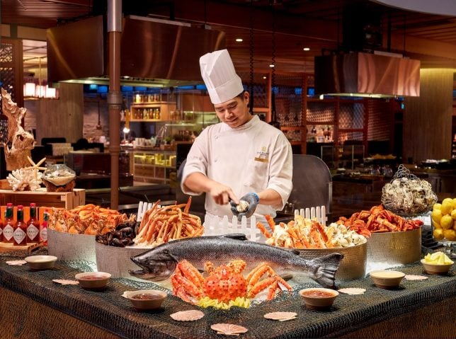 Seafood on Ice - Edge - Pan Pacific Singapore