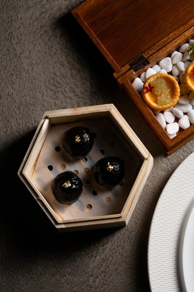 The Black Pearl - Black Pearl Black Truffle Crystal Dumpling