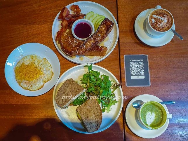 Brunch at Toby’s Estate