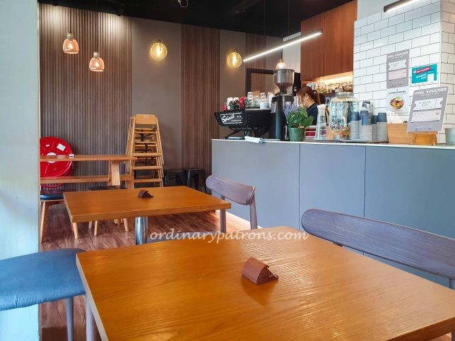 Refuel at Bedok Reservoir