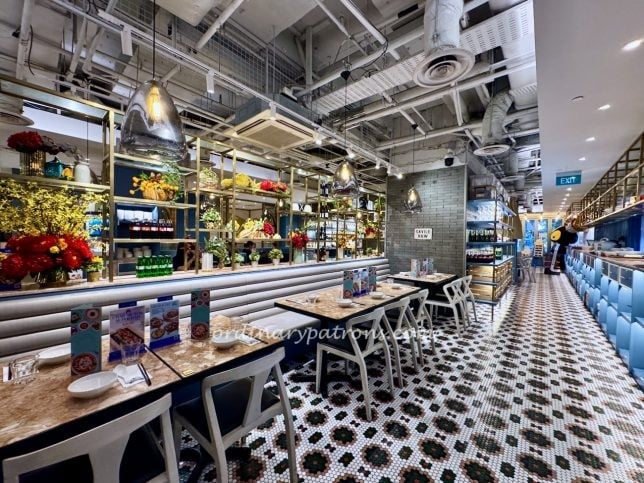 Social Place Singapore review