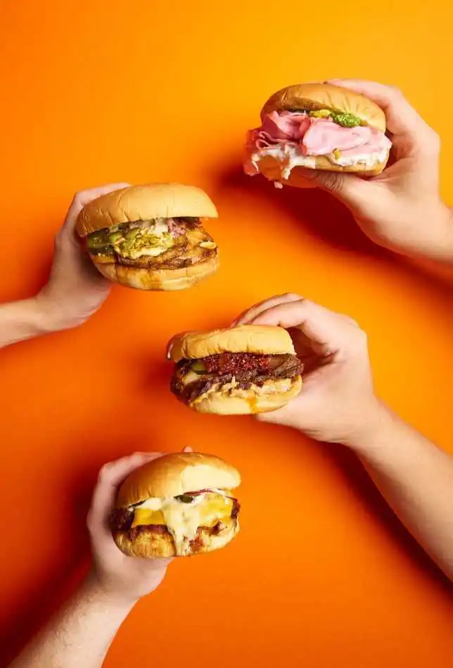 Don't Runaway Pop-Up Store - Sandwiches