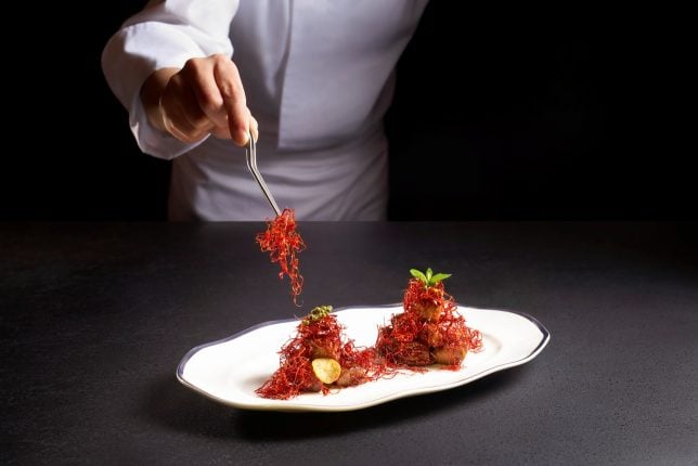 Sautéed diced Wagyu beef with Sichuan peppercorn and chilli