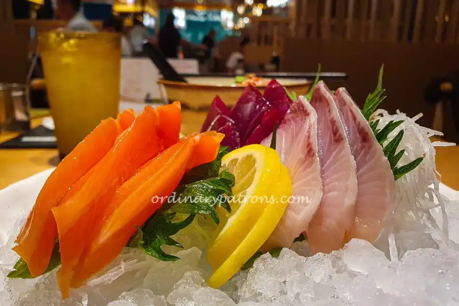 sashimi platter at Sushi Zanmai